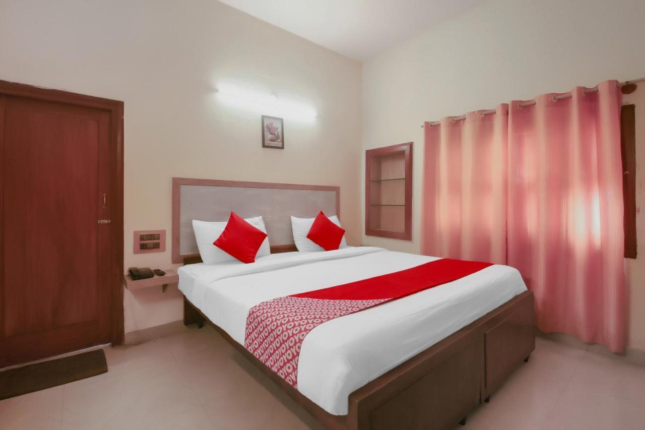 Kaveri Hotel Bed & Breakfast مَسّور المظهر الخارجي الصورة