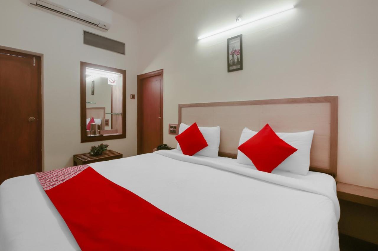 Kaveri Hotel Bed & Breakfast مَسّور المظهر الخارجي الصورة