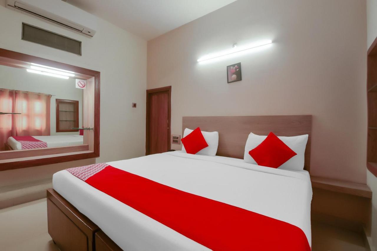 Kaveri Hotel Bed & Breakfast مَسّور المظهر الخارجي الصورة