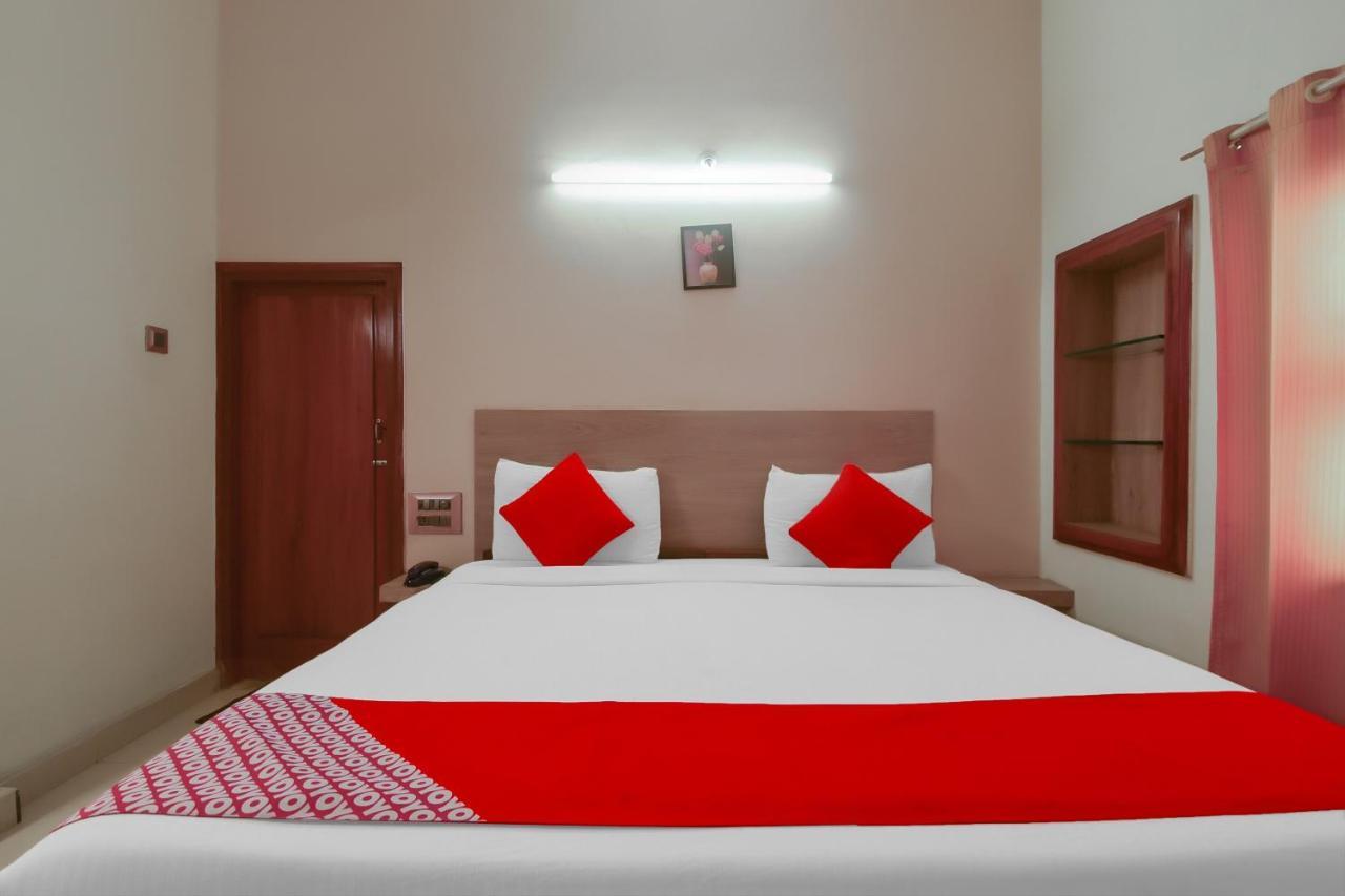 Kaveri Hotel Bed & Breakfast مَسّور المظهر الخارجي الصورة